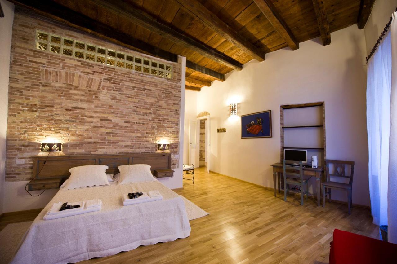 Castelletto Suites Cagliari Cameră foto